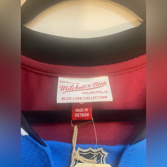 NWT Mitchell Ness NHL Nathan MacKinnon Colorado Avalanche Hockey Jersey Small - Picture 7 of 13